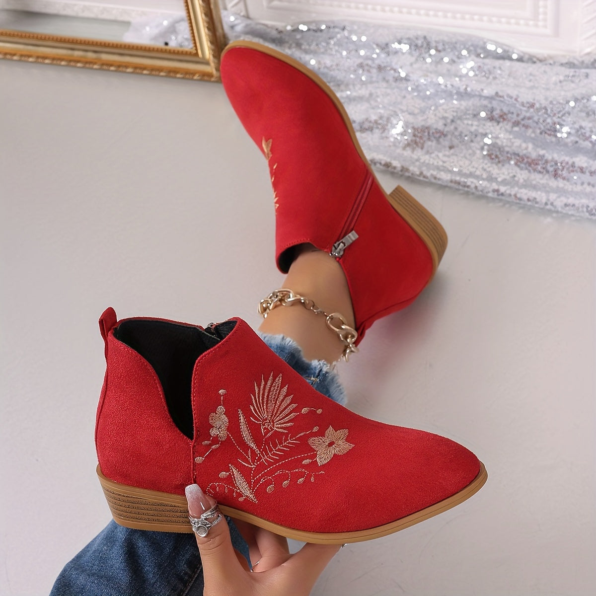 Women's Embroidered Leather Point Toe Chunky Heel Boots with Side Zipper