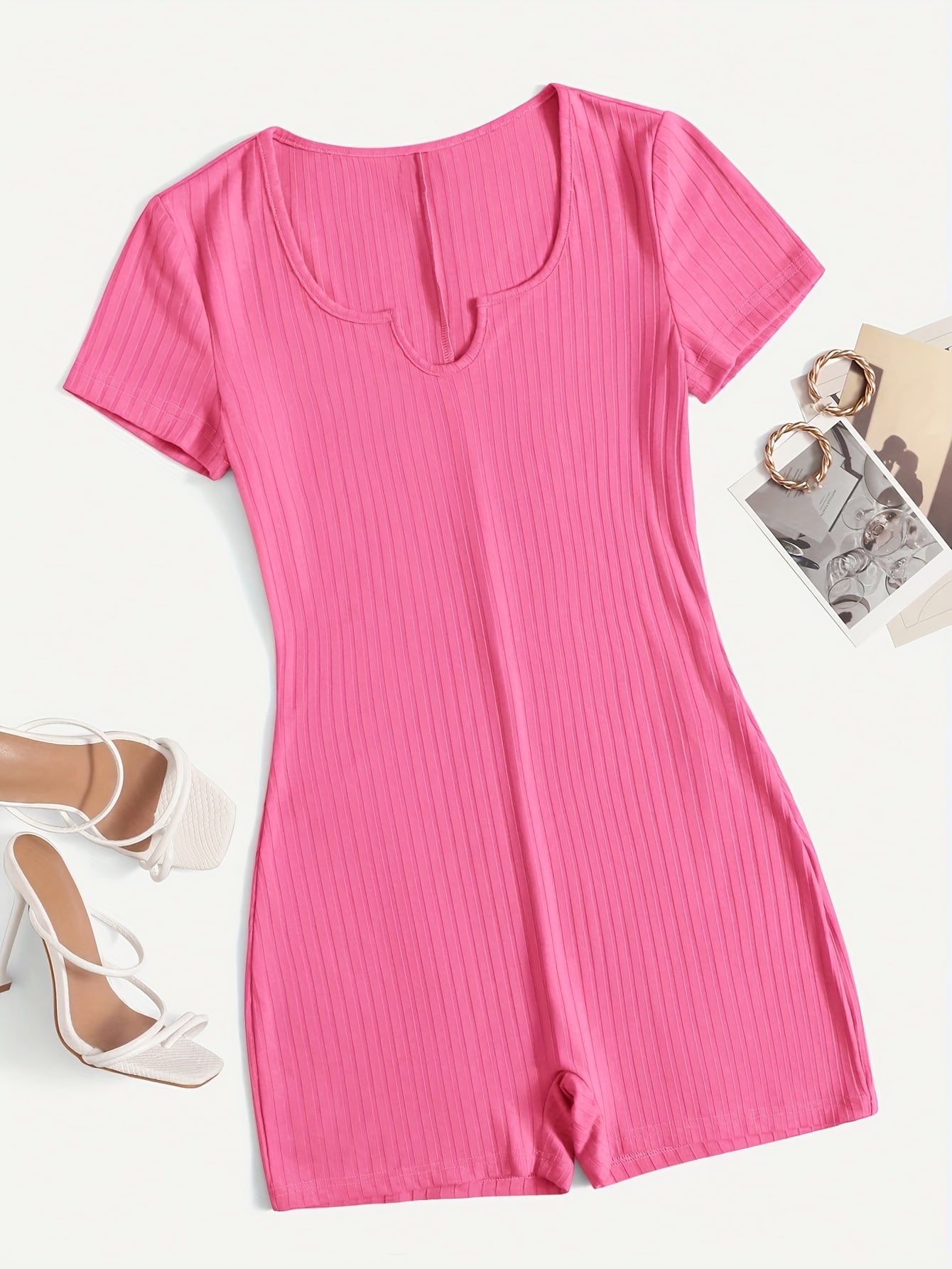 Plus Size ayollar uchun bir bo'yalgan, siqilgan bel yog'ali yoga romper shorti