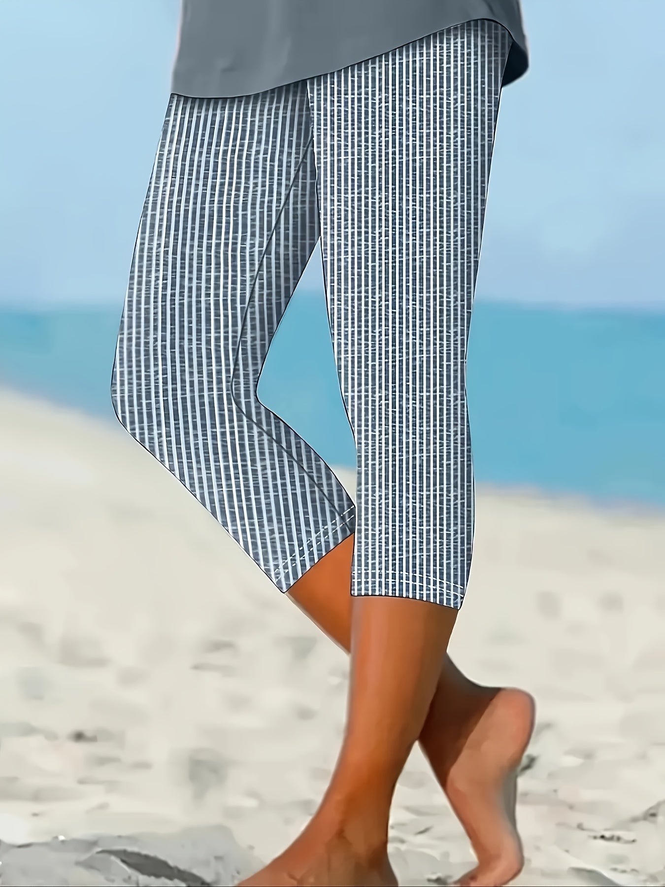 Women's Printed Capri Leggings Stretchy Mid-Length with Blue White Stripes