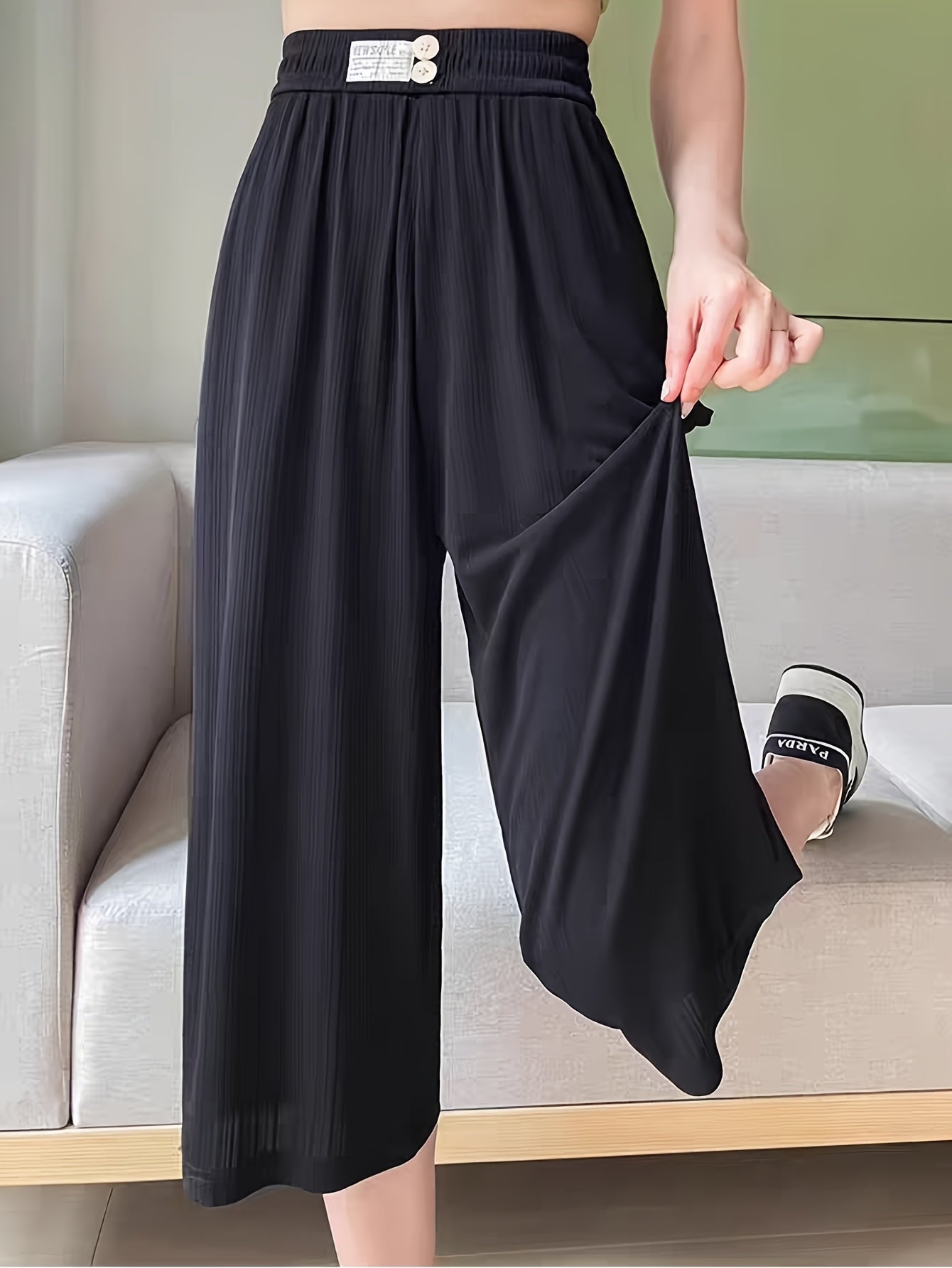 Women's Stretchy Wide-Leg Capri Pants Lightweight Ice Silky Fabric Black
