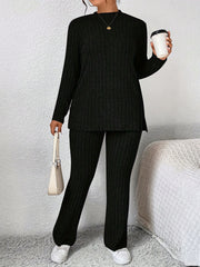 Katta o'lchamdagi tasodifiy bir rangli shimlar to'plami, yon yirtilishi bilan, krujka bo'yinli uzun yengli bluzka va shimlar, ayollar uchun katta o'lchamdagi kiyimlar.