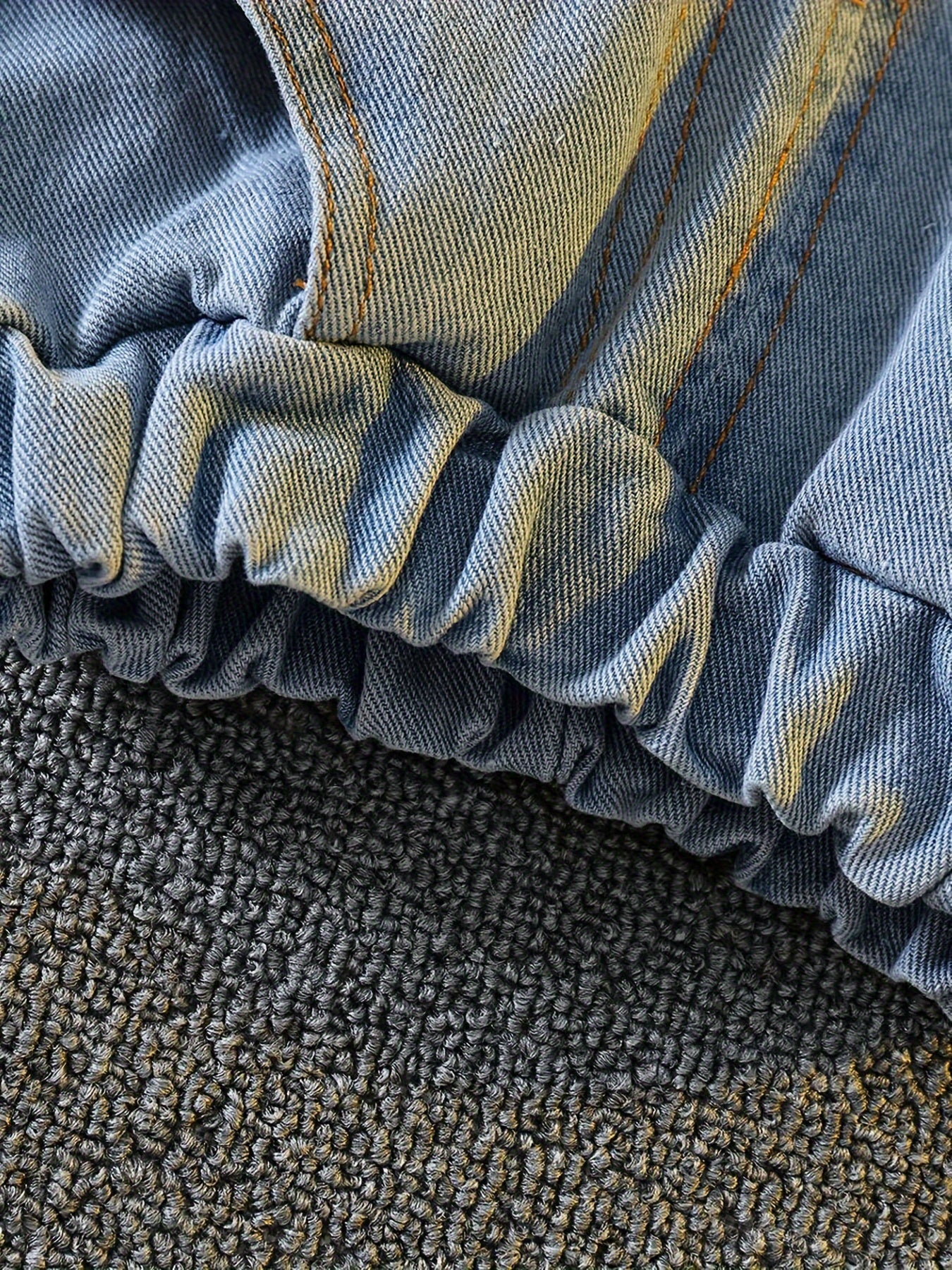 Conjunto de camiseta de algodón con dibujo de oso y pantalones cortos de mezclilla para niños