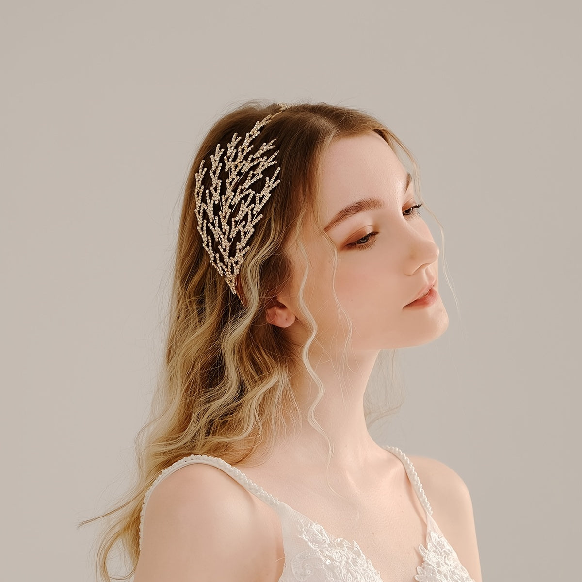 To'ylar, partiyalar va kostyumlar uchun oltin bargli rhinestone bosh band