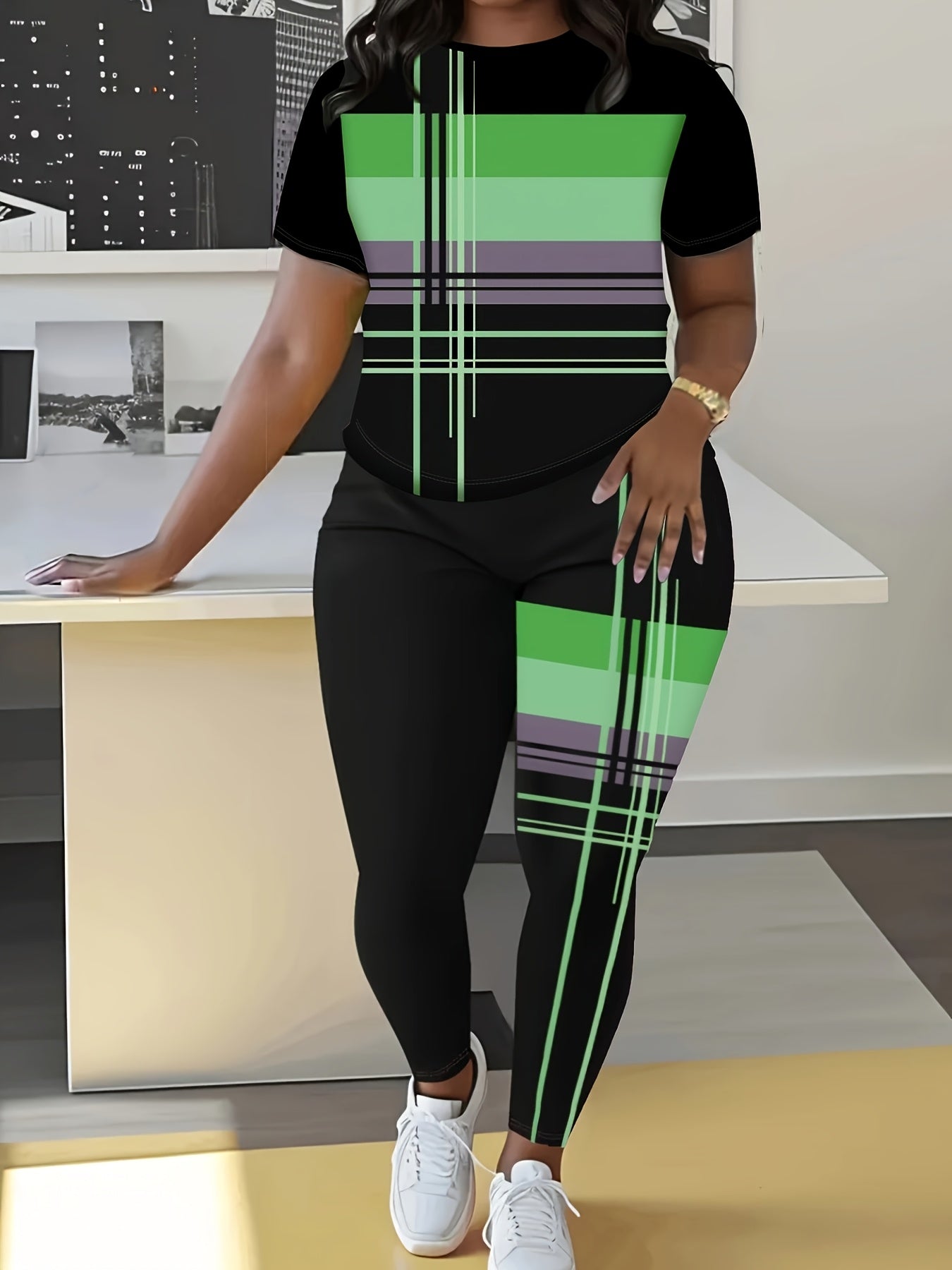 Plus Size Women's Activewear Set with Pink Geometric Print Polyester Yoga Outfit