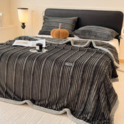 Faux Fur Throw Blanket Soft Warm Cozy for Couch Bed Travel All-Season Gift