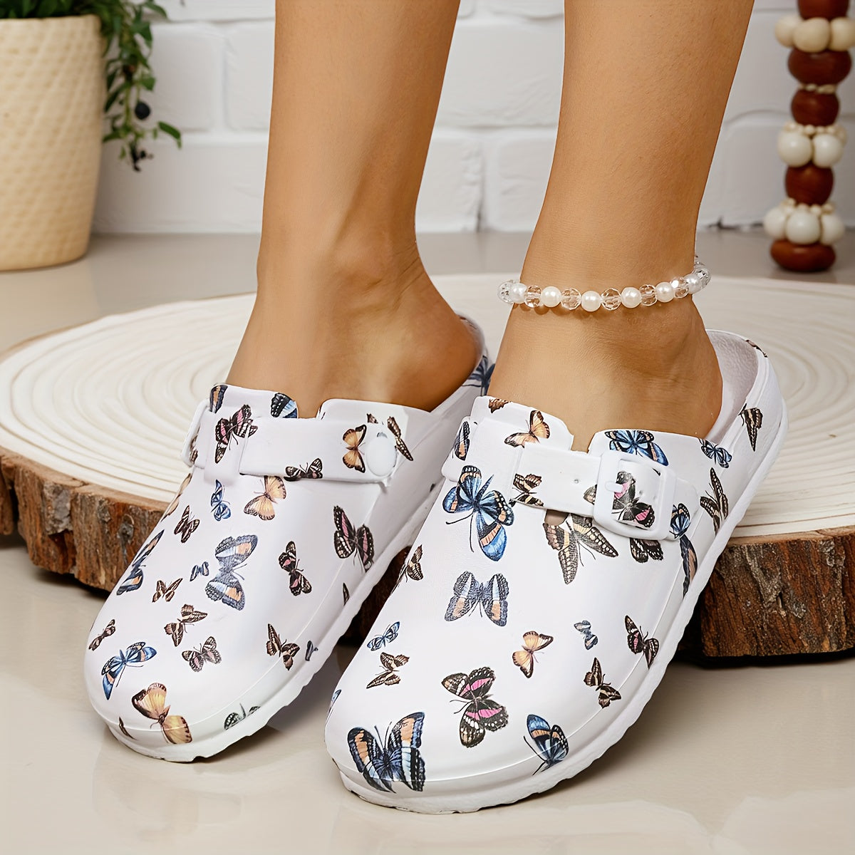 Women White Butterfly Print Slip-On Mules with EVA Sole for Casual Wear