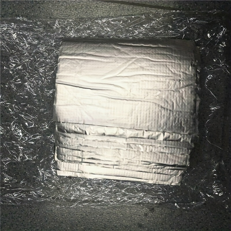 Avtomobil eshigi qopqog'i ovoz yalıtıcı paxta issiqlik yalıtıcı material