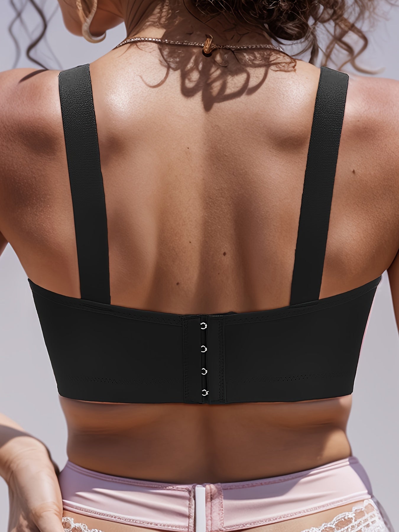 Push-Up Bras Adjustable Floral Lace V-Neck Nylon Elastane Comfortable