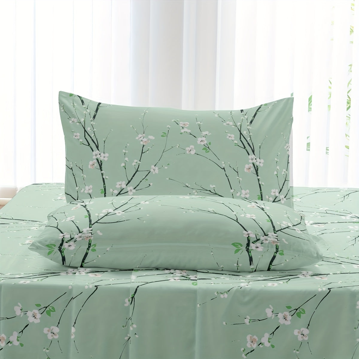 Set of Four Flower Print Fitted Sheets with Pillowcases Breathable Soft Cotton