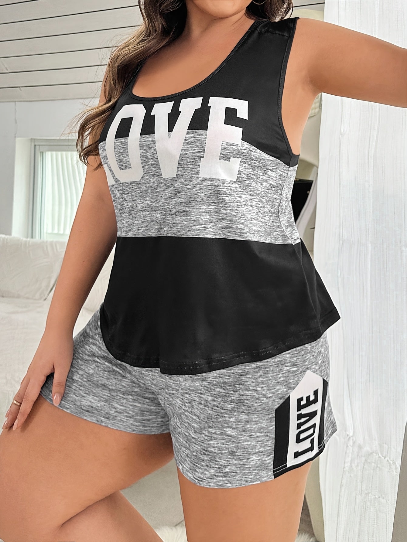 Plus Size Women's Loungewear Pajama Set with Patchwork Love Letter Pattern