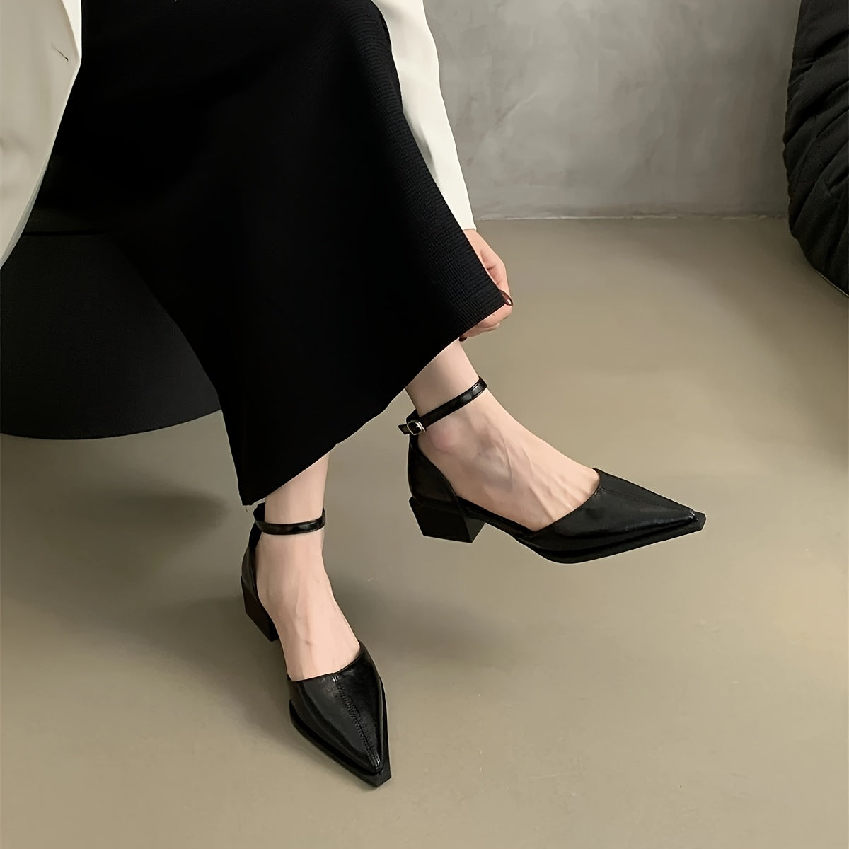Women Black White Pointed Toe Mary Jane Shoes with Buckle for Formal Casual
