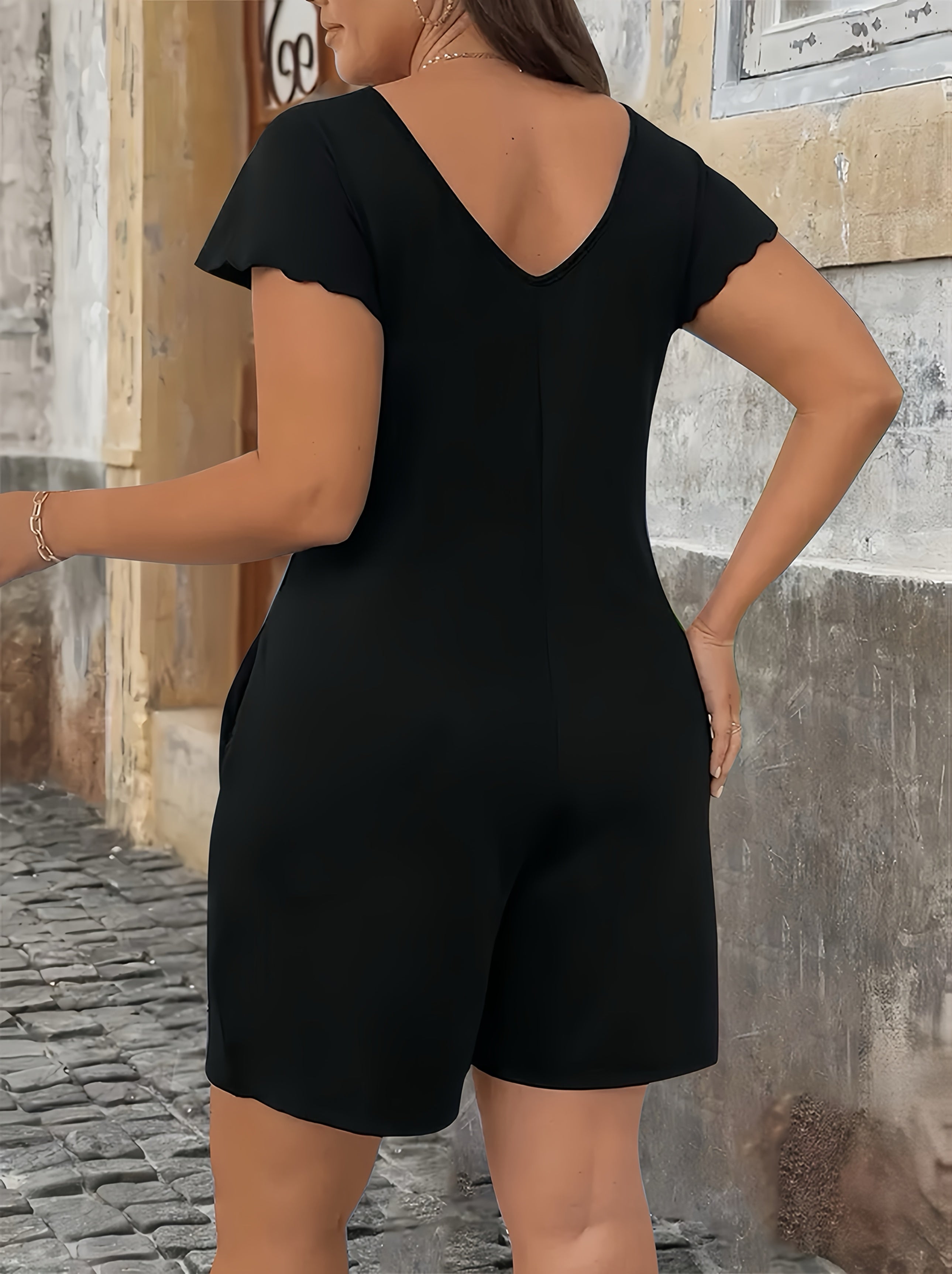 Mono de mujer de manga acampanada de color sólido con escote en V y talla grande