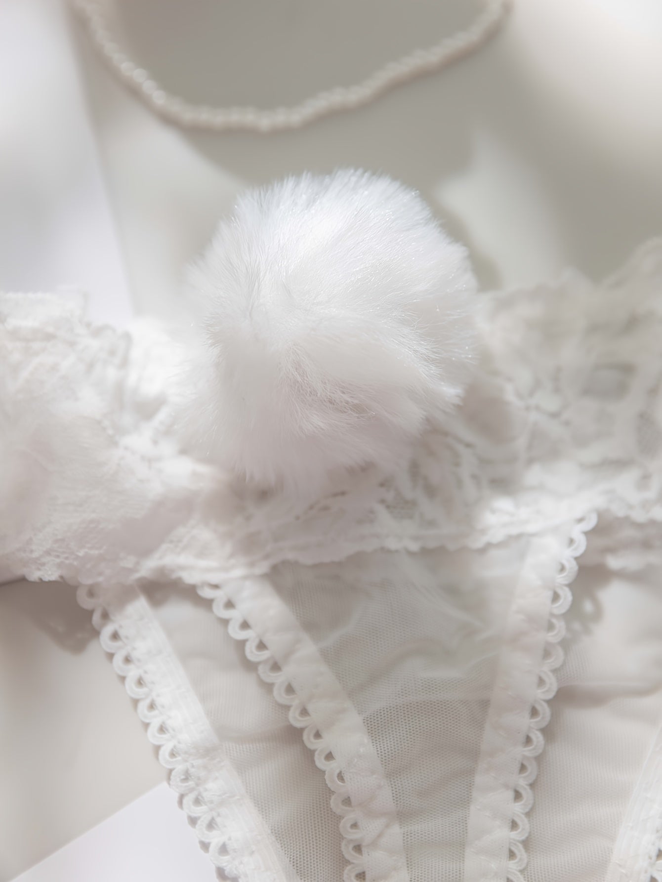 Women's Lace Trim Pompom Low Waist Panties Comfortable Underwear