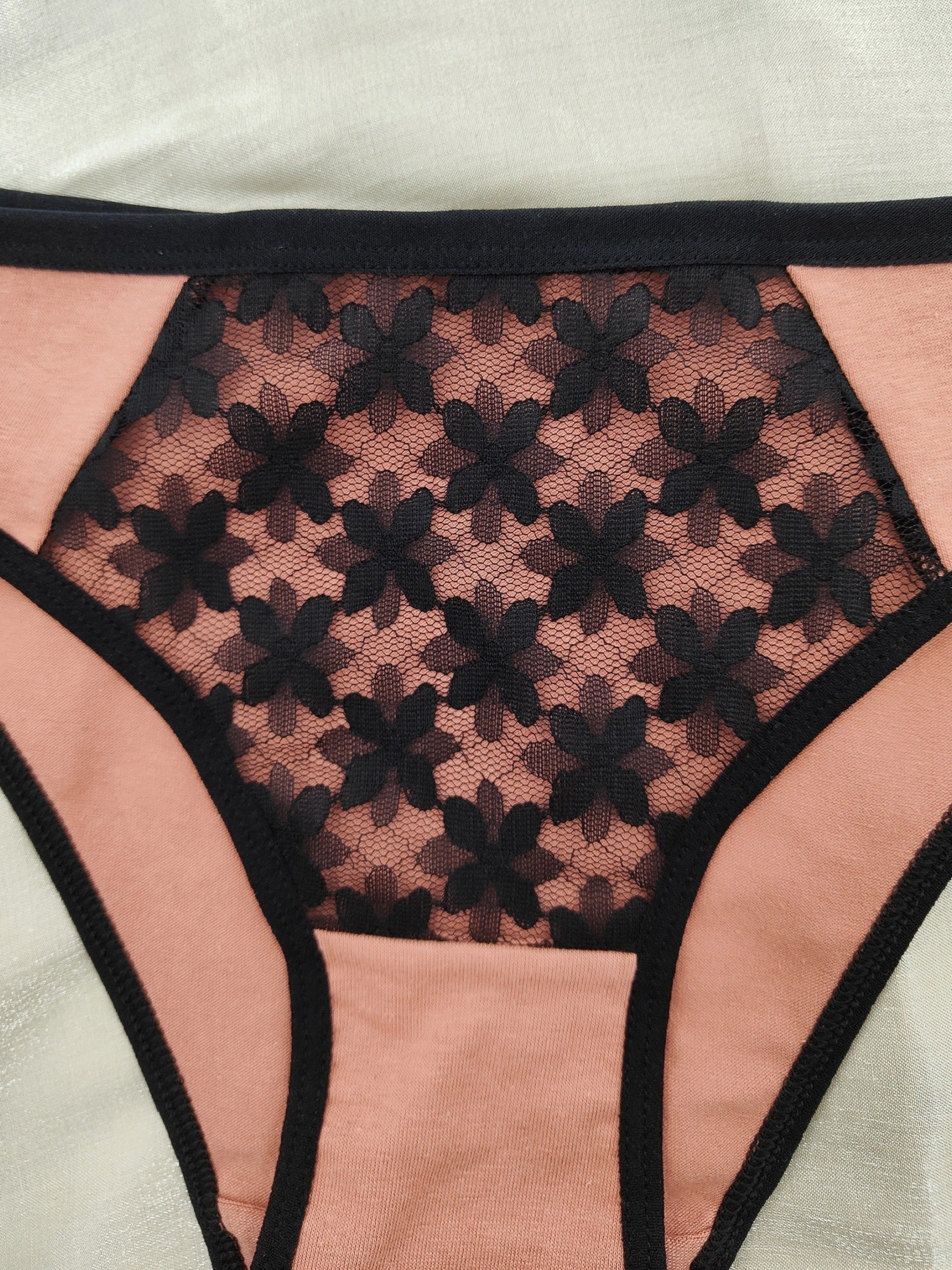 8 ta past beldagi ichki kiyim to'plami, rangli blokli jakard dizayni, ayollar uchun qulay va zamonaviy ichki kiyim