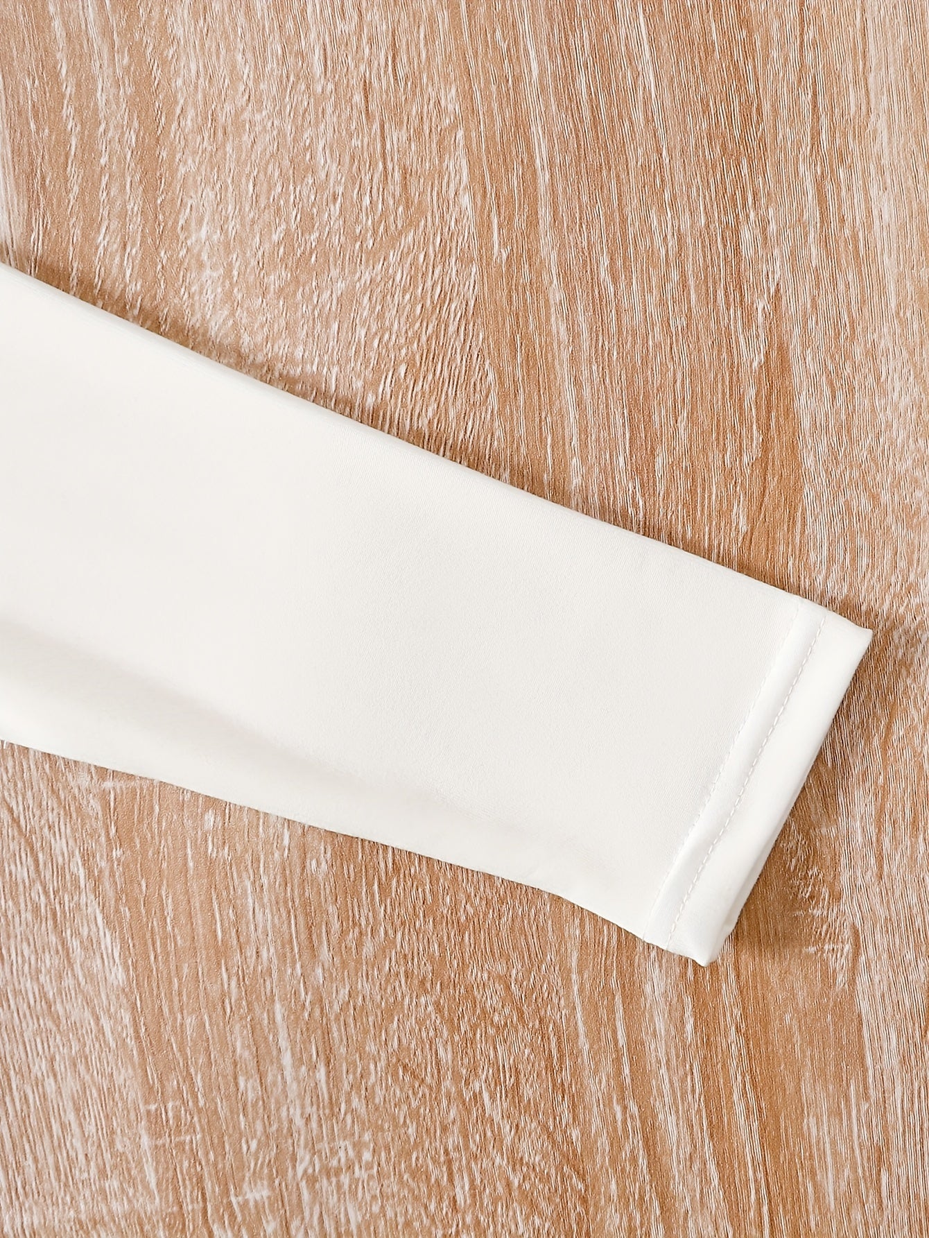 Boy's 2-Piece Race Car Pattern Casual Set for Spring and Fall with Long Sleeve Top and Pants