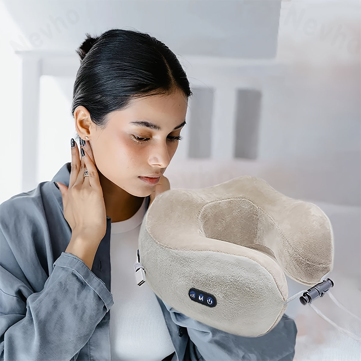 Almohada de cuello de viaje con función de masaje y batería recargable para oficina y viaje