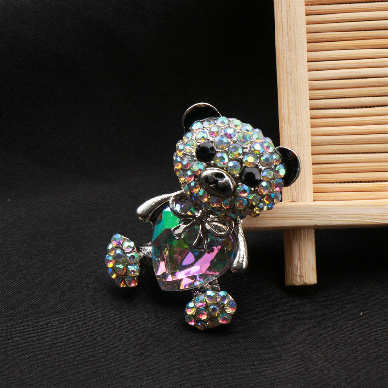 Elegant Alloy Teddy Bear Brooch with Heart-Shaped Sparkling Stone for Women