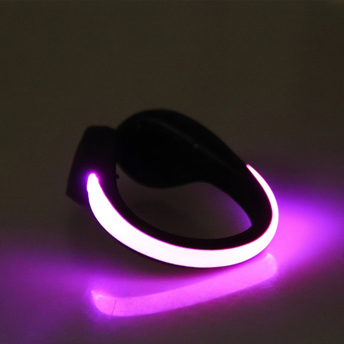 Unisex LED Shoe Light Clips Flashing Shoelaces for Night Running