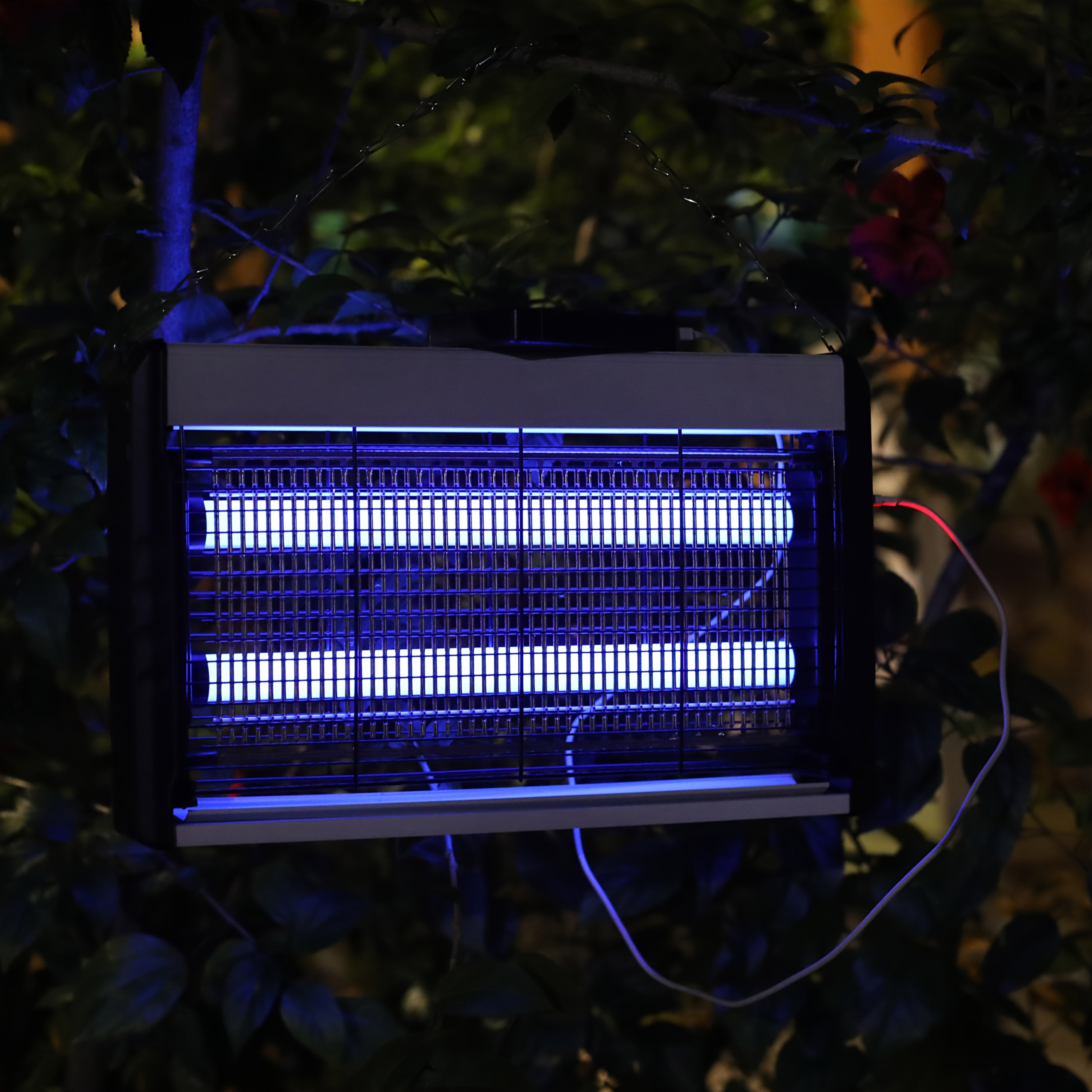 Сетевой настенный лампа-убийца насекомых с технологией синего света, идеальная для домашнего и коммерческого использования. Отлично подходит для ресторанов, гостиных, спален, кухонь и патио. Особенности