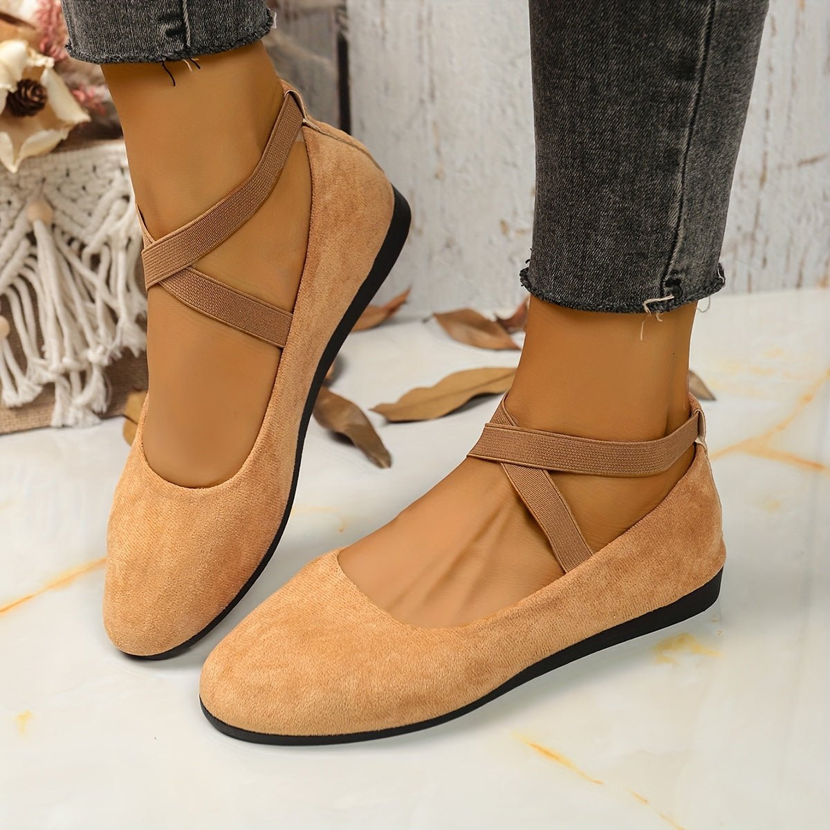 Women Vintage Slip-On Ballet Flats, Soft Fabric, Round Toe, All-Season