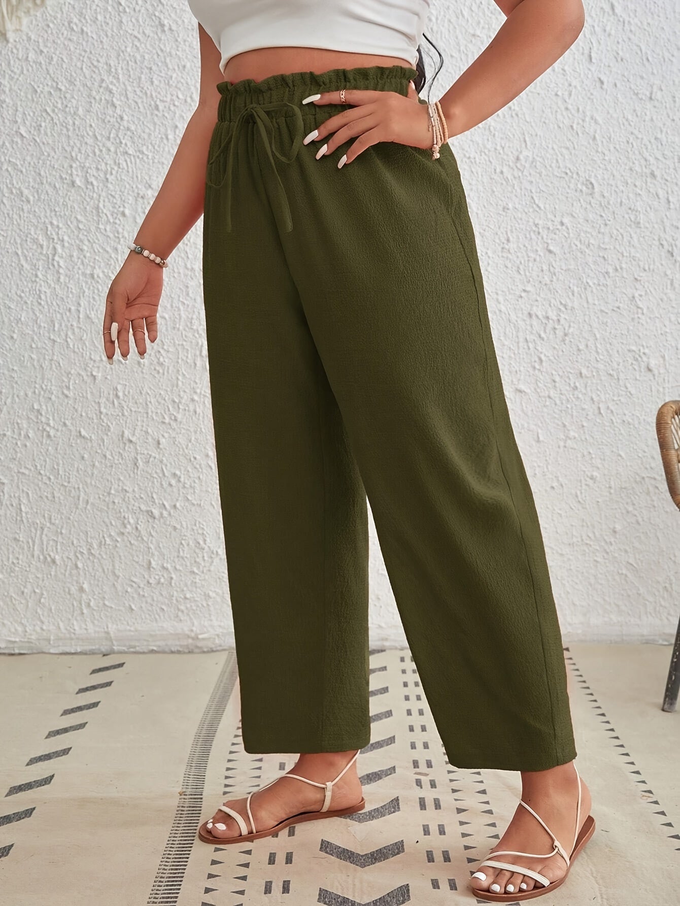 Pantalones de talla grande de color sólido con cintura de papel y cinturón casual para verano para mujer