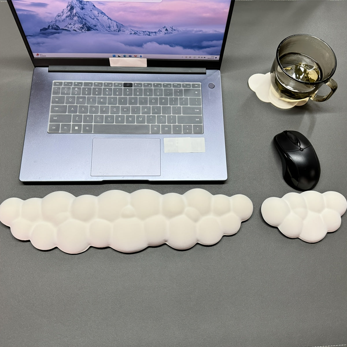 Klaviatura va sichqoncha uchun ergonomik xotira ko'pikdan yasalgan bilak qo'yish padlari, 3 ta to'plamda, o'yin, ofis va uyda foydalanish uchun mos. Qora rangda yozish va sichqoncha ishlatish uchun qulay bilak qo'llab-quvvatlashni ta'minlaydi.