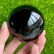 Uy bezaklari va sovgʻa gʻoyalari uchun qora obsidian kristall toʻplamlari