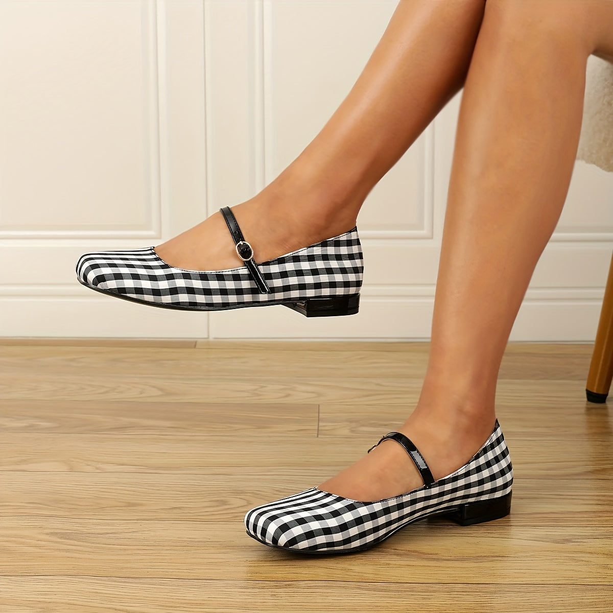 Ayollar uchun vintage tekisli Mary Jane tufli, engil, kundalik, qora va oq gingham