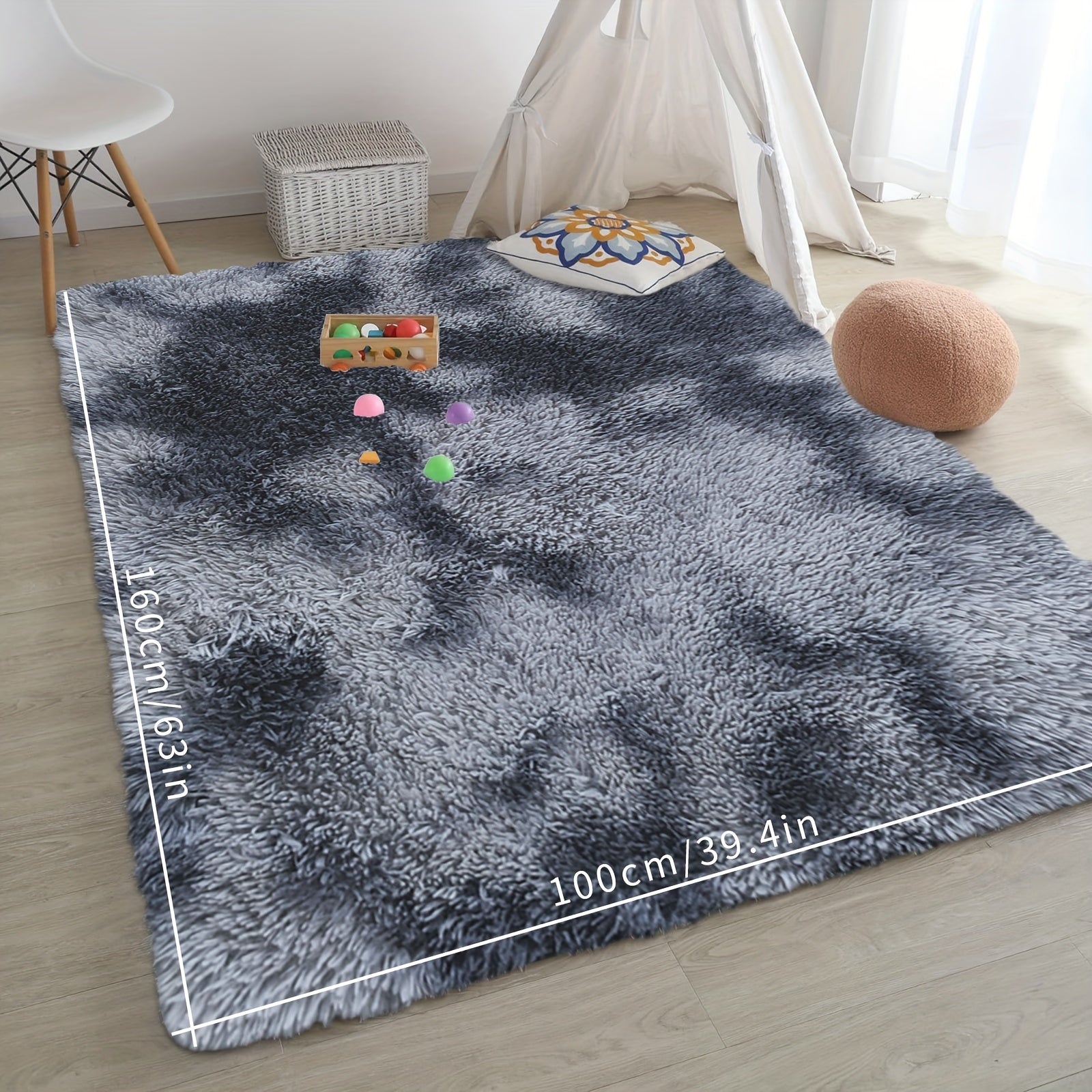 Plush Long-Hair Carpet for Bedroom or Living Room, Soft and Thick