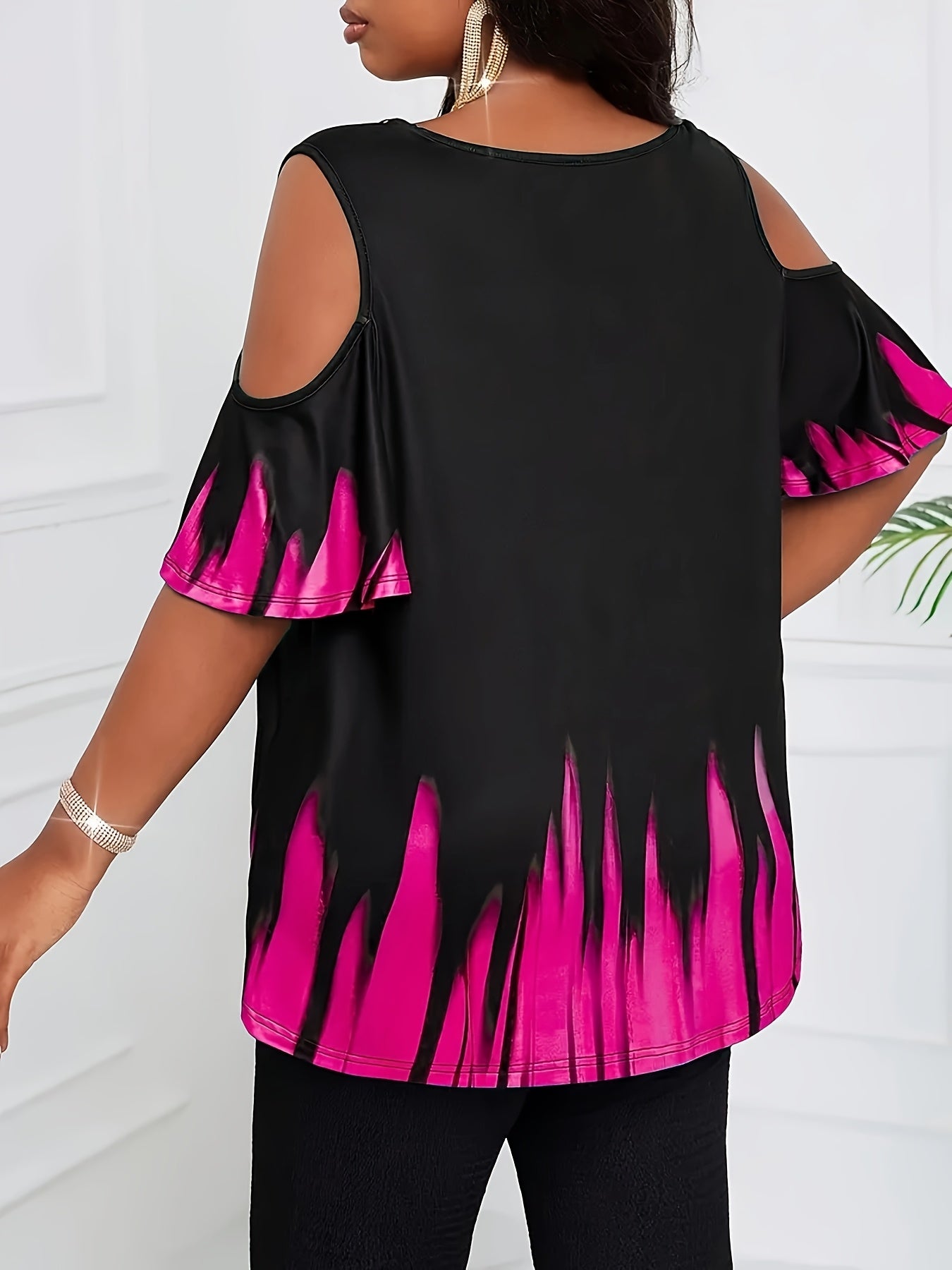 Туника большого размера с холодным плечом для женщин с градиентным омбре-принтом и деталями в стиле пейсли