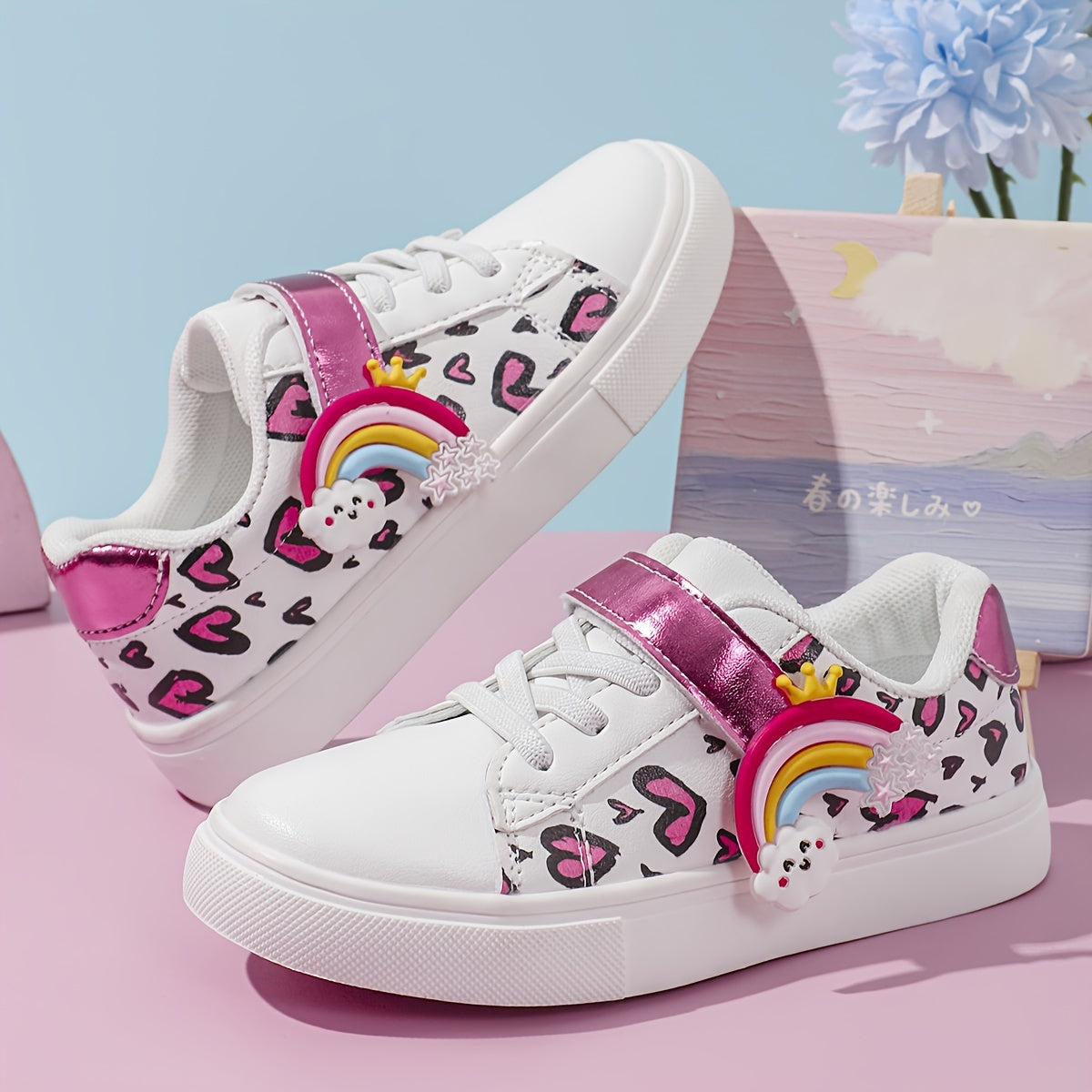 Girls Low Top Sneakers with Heart Rainbow Print Non-Slip Casual Shoes for All Seasons