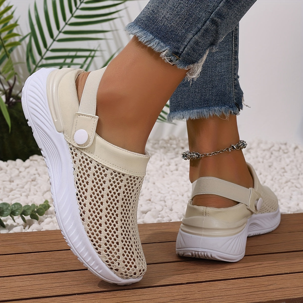 Women's White Breathable Mesh Slip-On Sneakers for Summer Beach Travel
