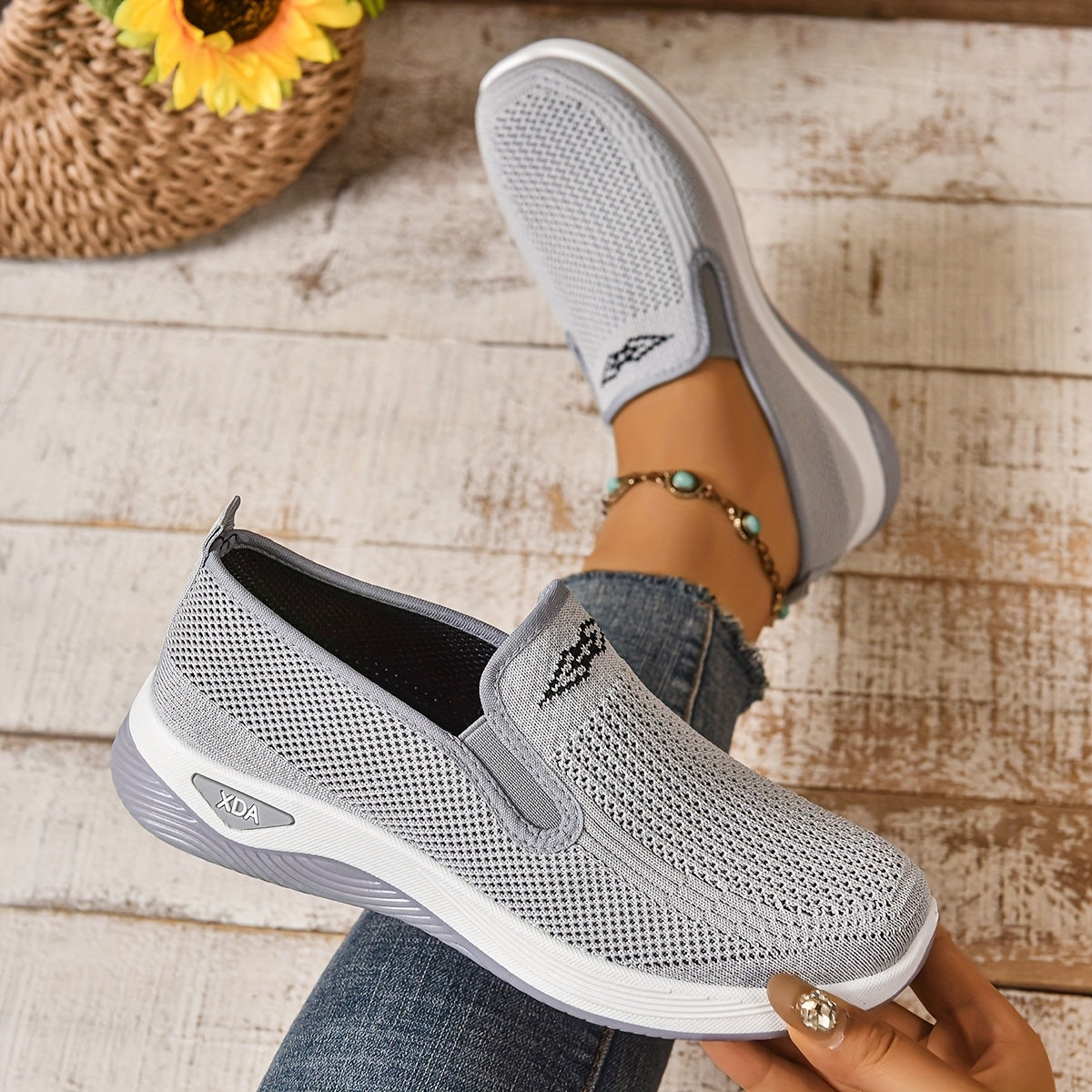 Women’s Casual Sneakers Low Top Slip-On Solid Color Fabric Rubber Sole