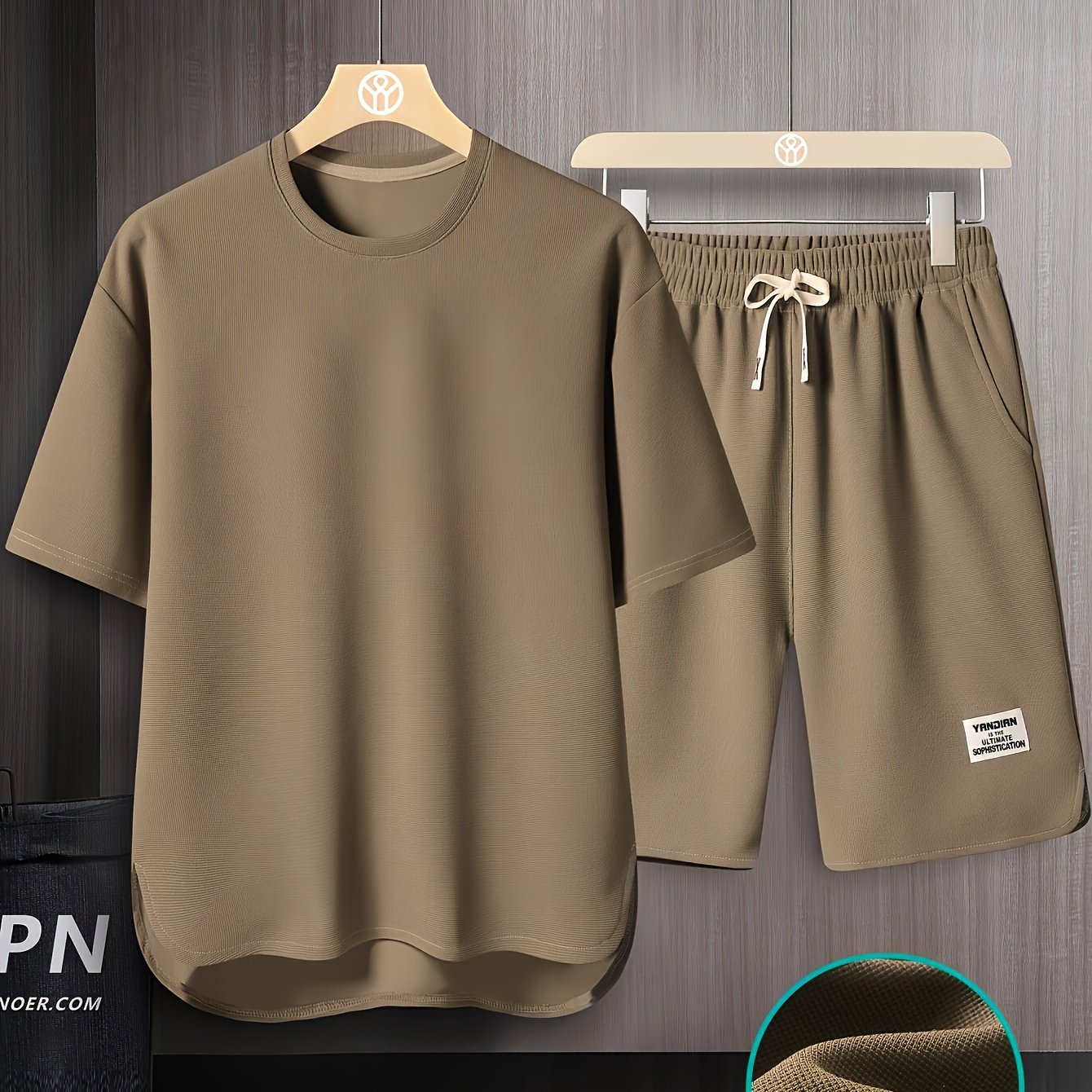 Men's Summer Short Sleeve Suit Solid Color Crew Neck Breathable Thin Shorts Two-Piece Set