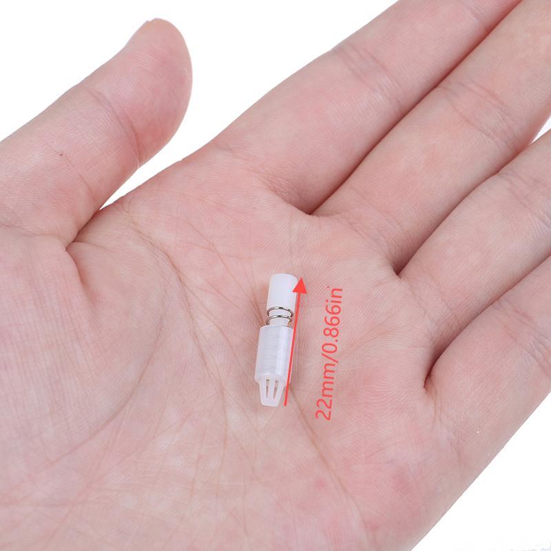 Oʻrnatish uchun 20 ta plastmassa push pin montaj vintlari toʻplami, tavan fanining aksessuarlarini xavfsiz va oson oʻrnatish uchun. Batareya kerak emas, bardoshli plastmassa konstruktsiya.