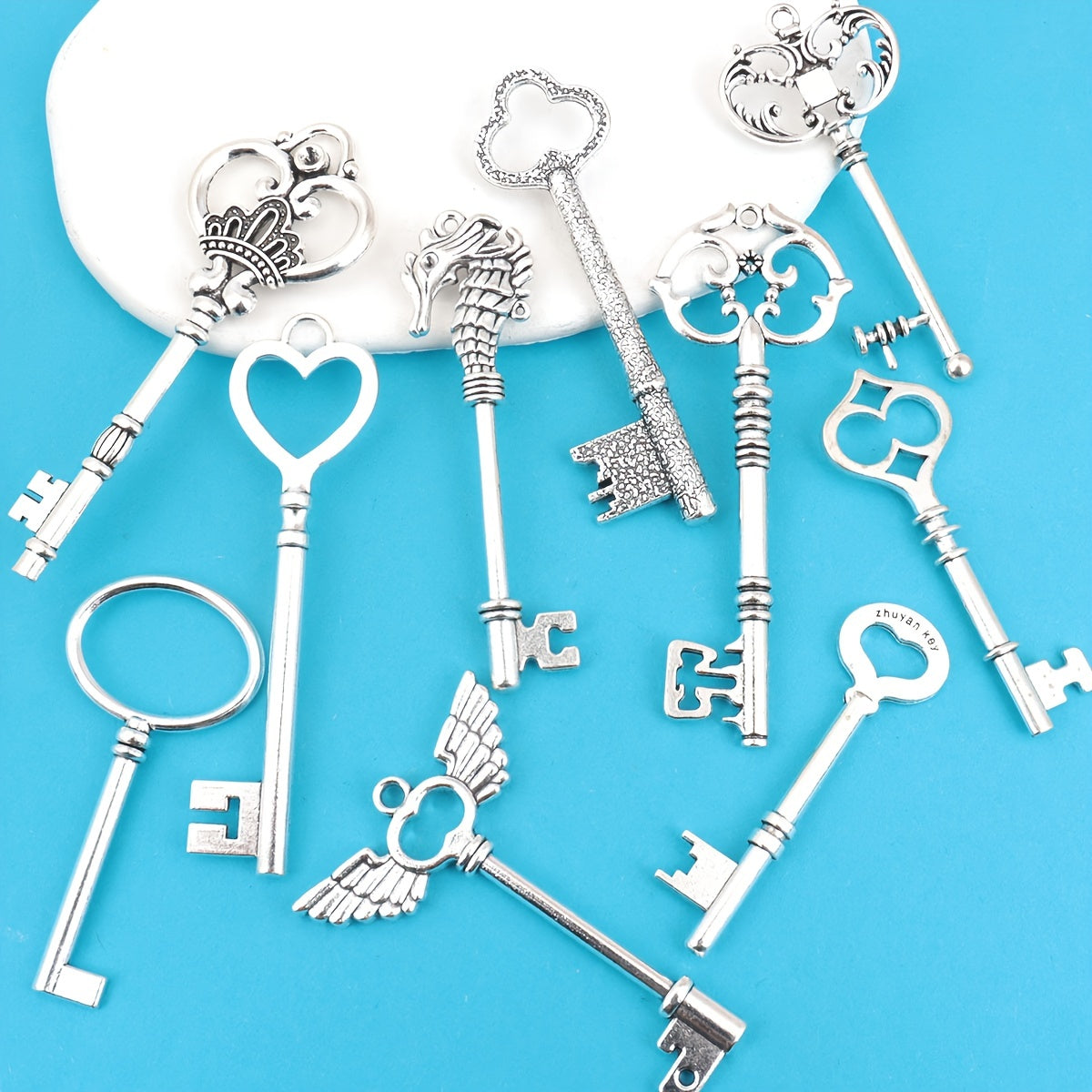 10 ta noyob vintage qopqoq kalitlar to'plami, steampunk uslubida, DIY zargarlik qilish uchun eski bronza yoki eski kumushda mavjud