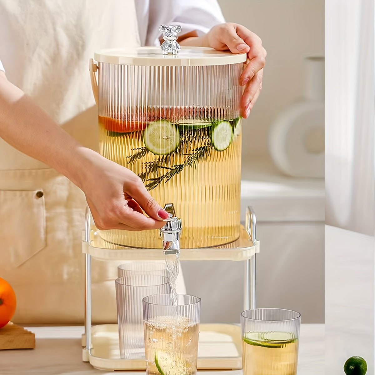 Outdoor Plastic Storage Rack for Drinks Ice Buckets Cold Water Pots and Garden Use