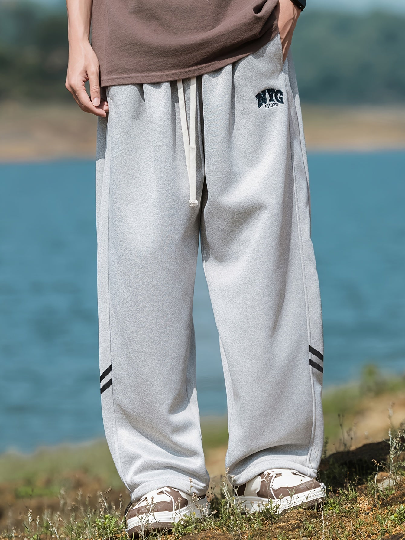 Мужские брюки большого размера в повседневном стиле с шнурком, эластичной тканью и геометрическим принтом