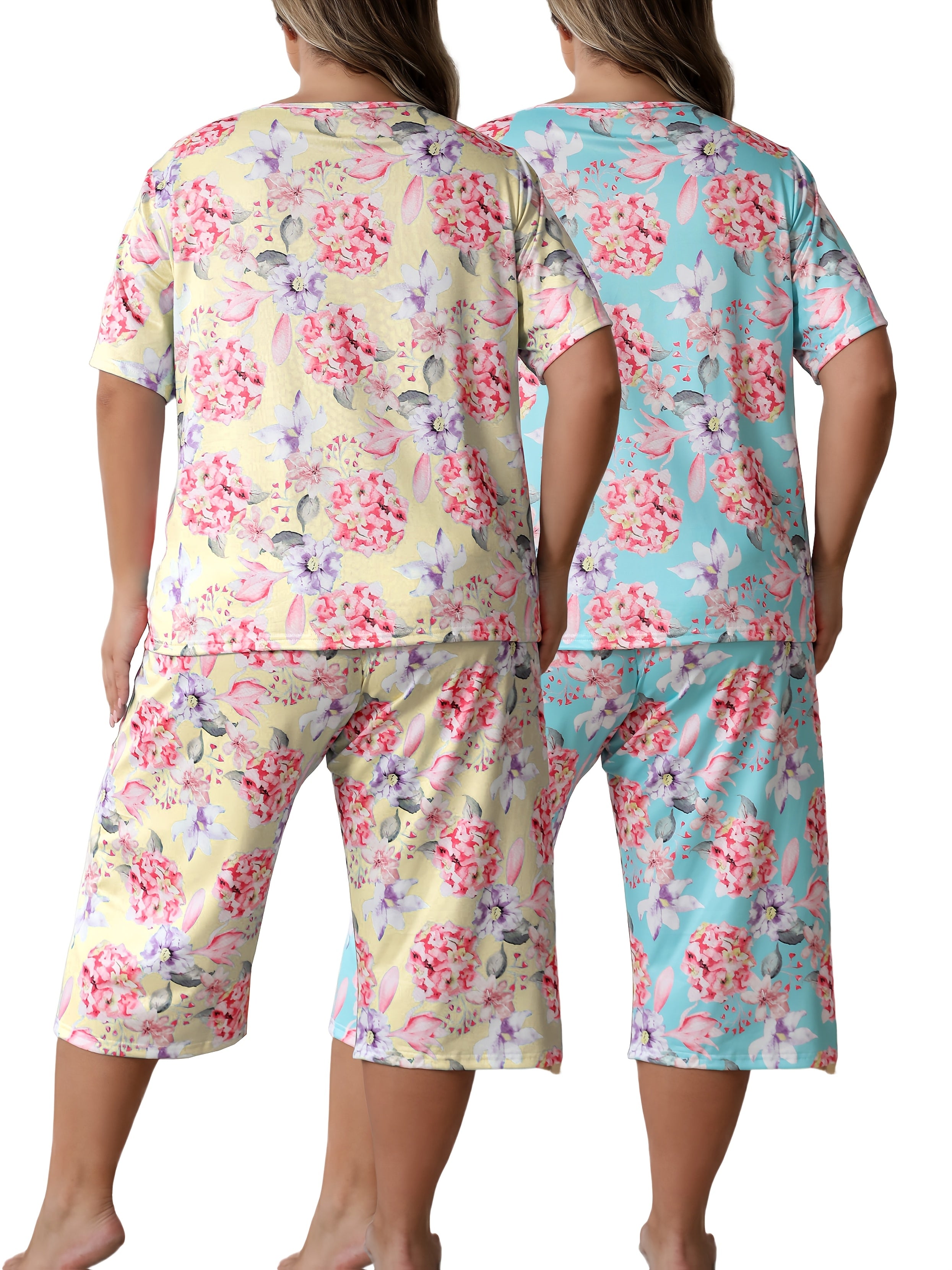 Plus-Size Floral Print Short-Sleeve and Three-Quarter Loungewear Set Comfortable