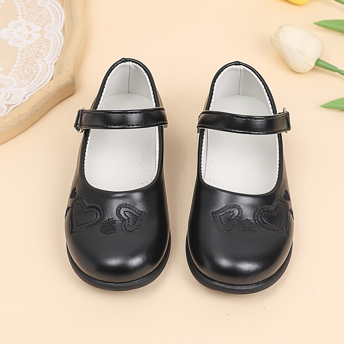 Qizlar uchun qora o'quvchi poyabzallari, maktab chiqishlari uchun yoqimli malika poyabzallari.