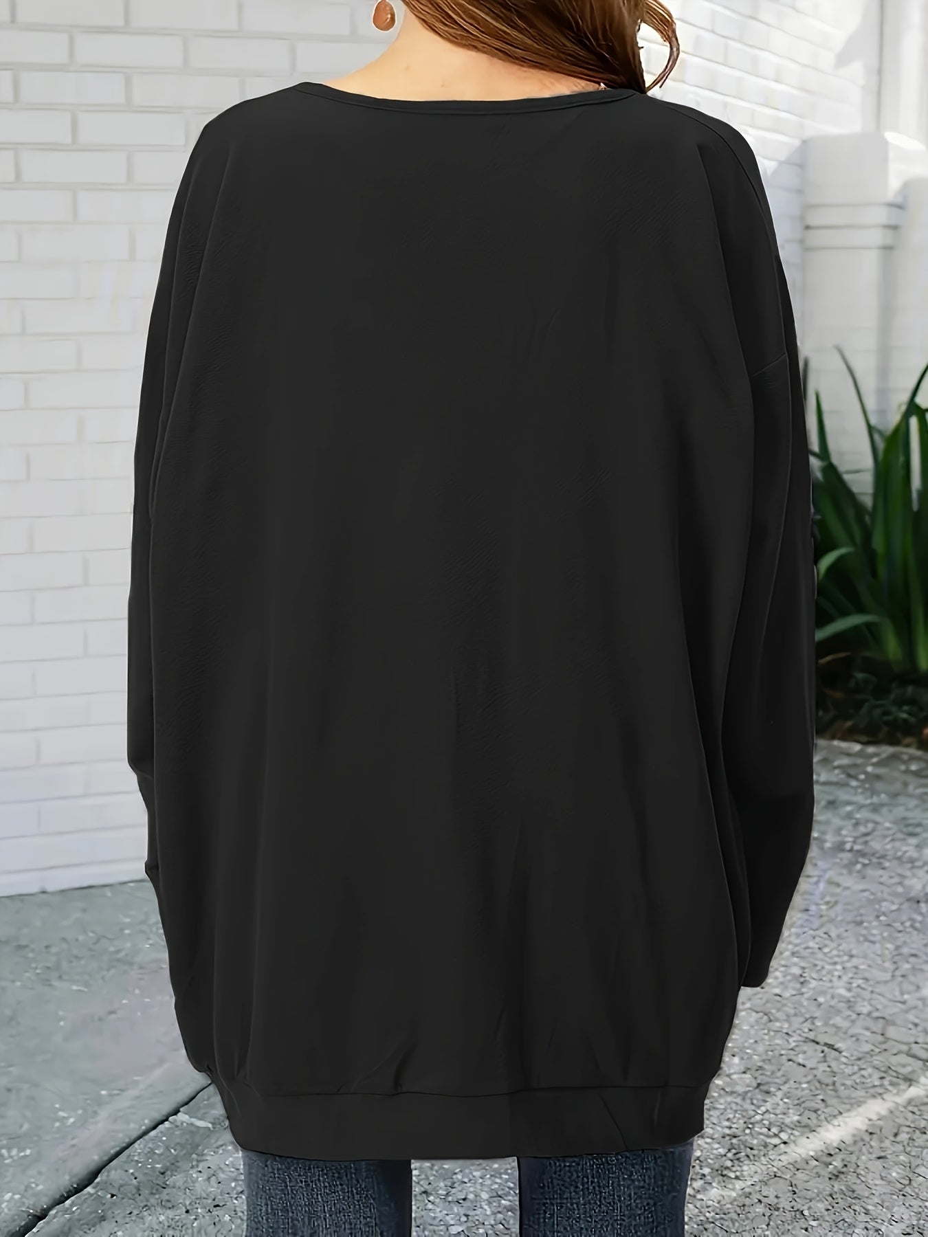 Women's Plus Size Long Sleeve Solid Oversized Top With Pockets