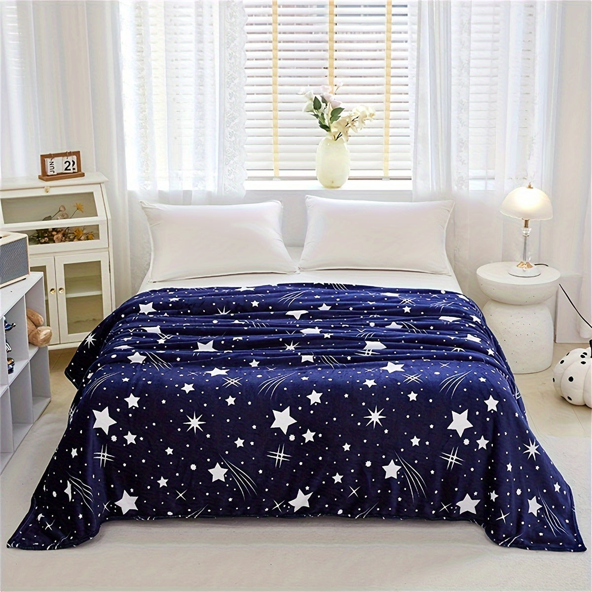 Fleece Bed Blanket with Meteor Pattern for Sofa Couch Travel and Camping