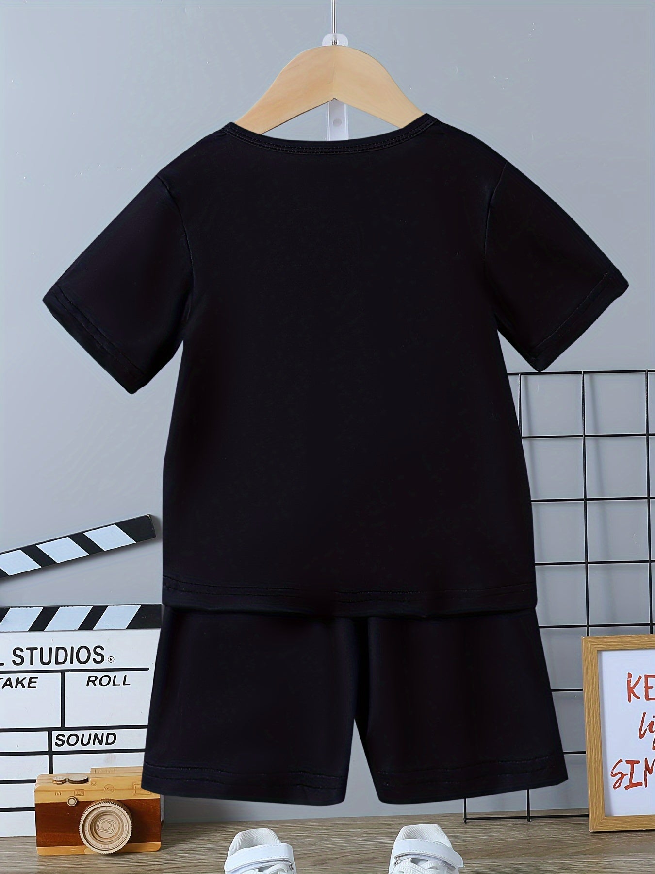 Boys' Summer Cartoon Bear Outfit Crew Neck T-Shirt and Knit Shorts Regular Fit