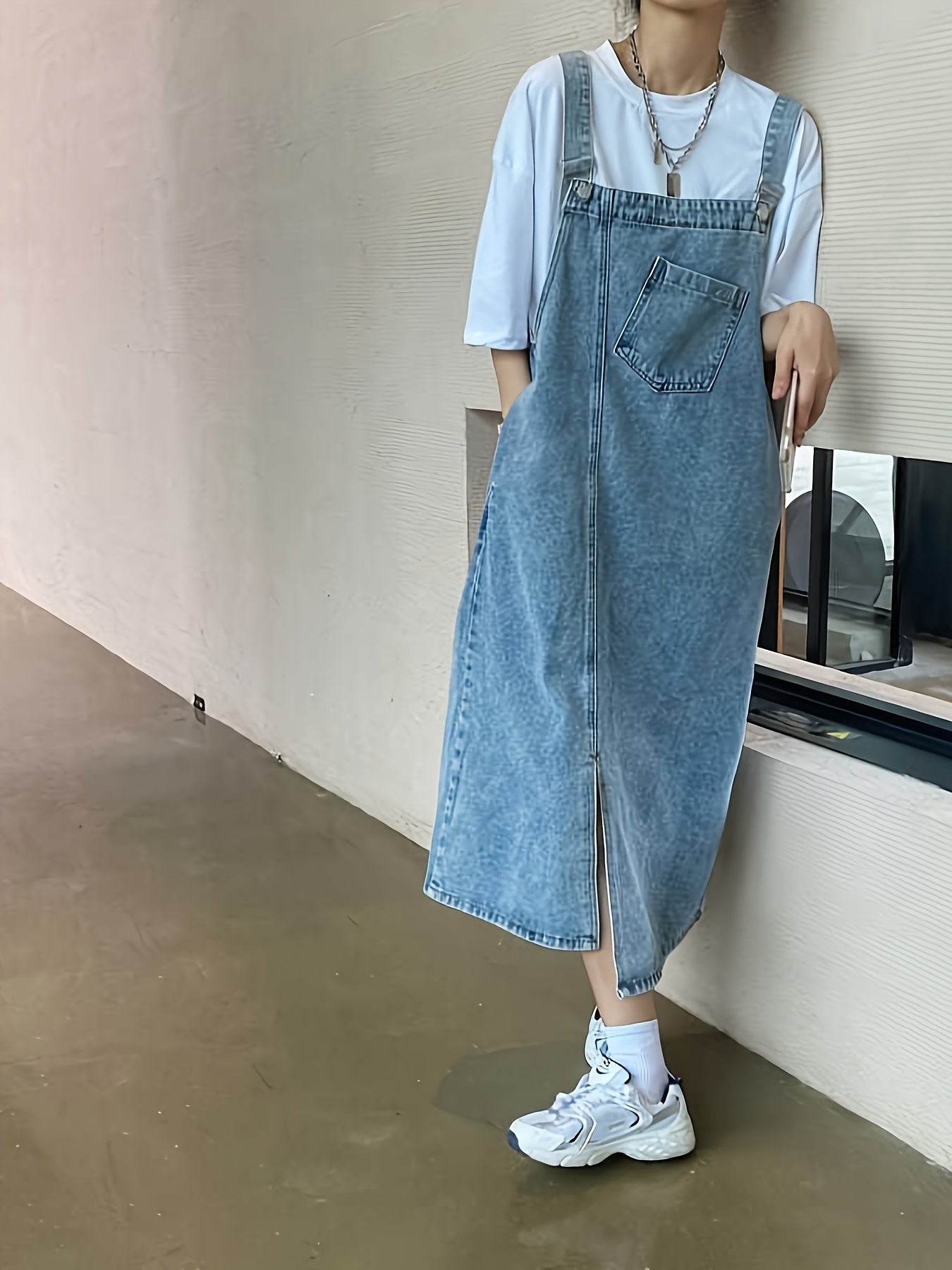 Ko'k sozlanadigan tasma denim overall ko'ylak, ayollar uchun tasodifiy retro uslubi.