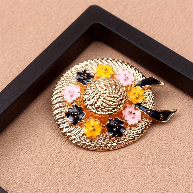 Elegant Rhinestone Hat Brooch Jewelry Decorative Pin for Clothes Bags Hats Christmas Gift