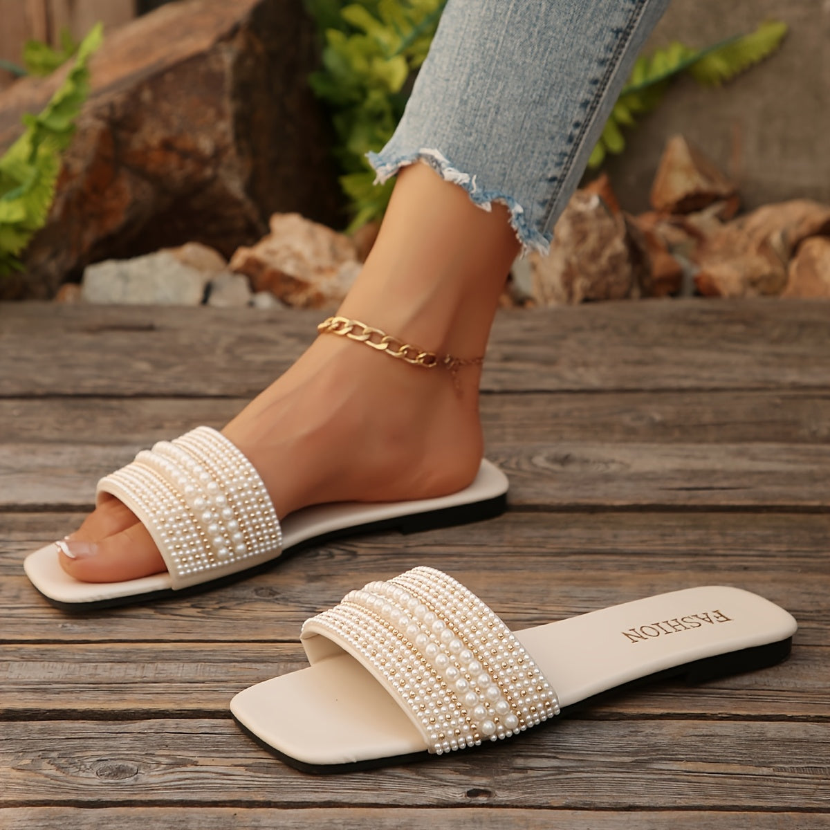 Women's Retro Open Toe Flat Slides Pearl Decoration Summer Lightweight Slippers