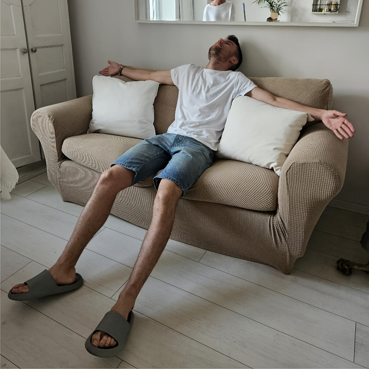 Мягкие чехлы для диванов для спальни, офиса, гостиной или домашнего декора. Доступны в наборах по 2, 3 или 4 предмета. Эластичные и защитные для диванов и мебели.