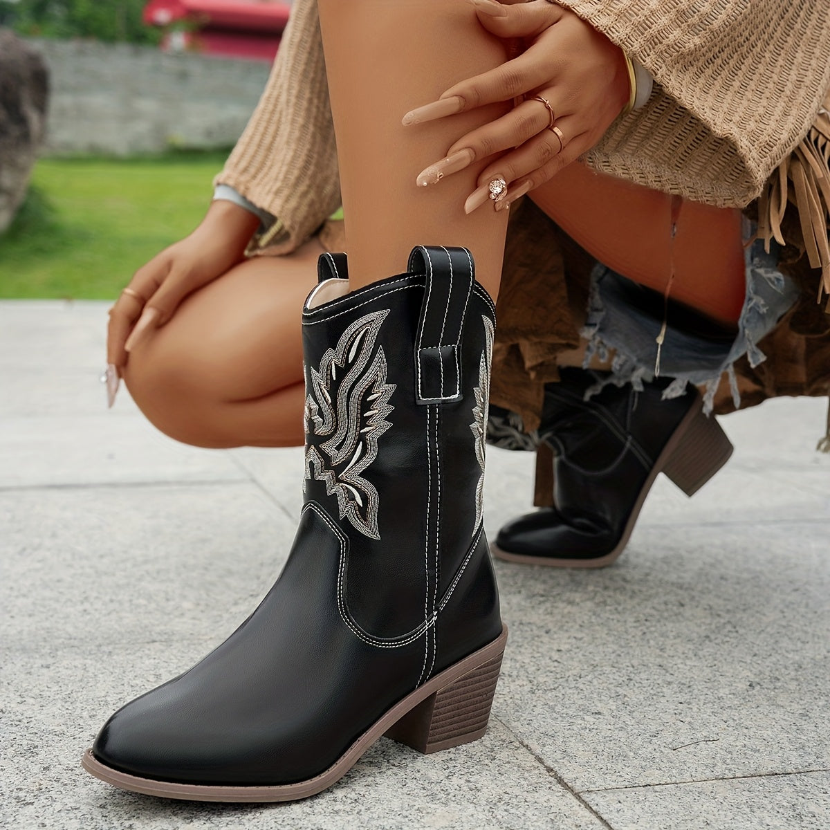 Women's Western Embroidered Mid-Calf Cowboy Boots Chunky Heel Autumn Winter