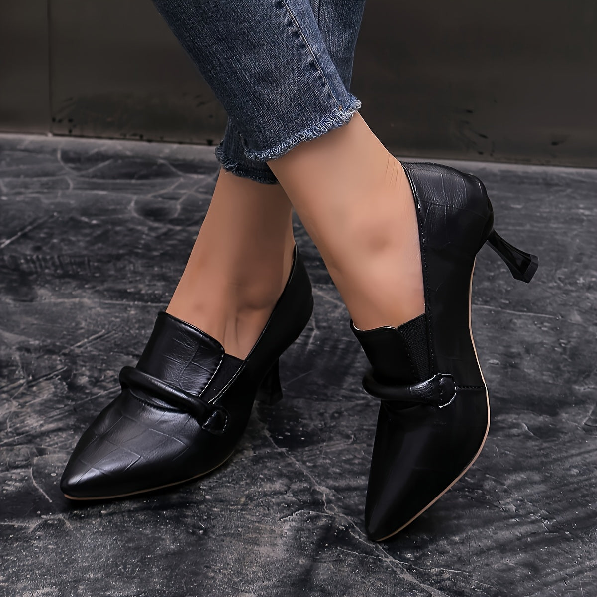 Women's Faux Leather Mary-Jane Heels with Pointed Toe and Chunky Mid-Heel