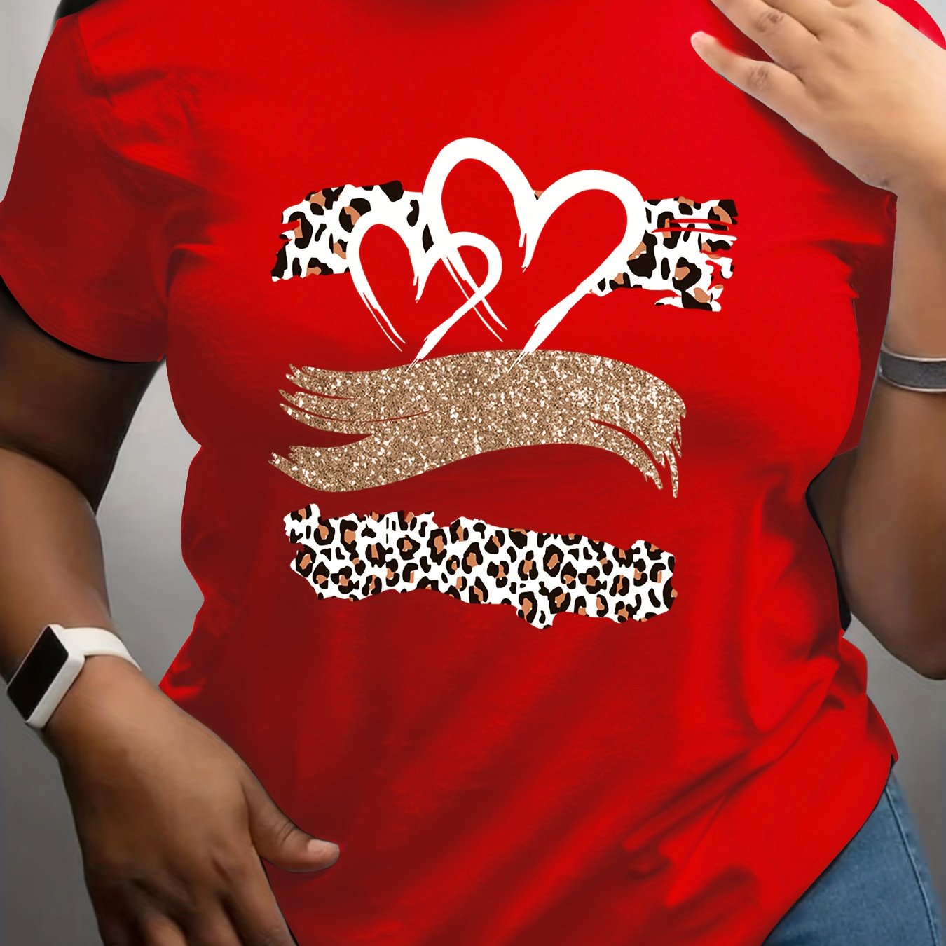 Plus Size Women's Short Sleeve T-Shirt Vibrant Yellow Leopard Print Glitter Heart